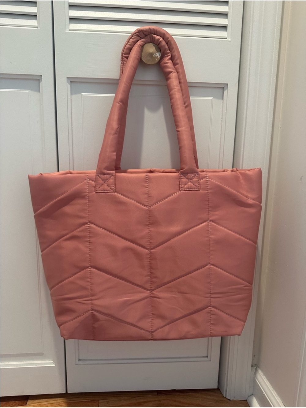 Quilted Tote Bag - Women's Shoulder Tote